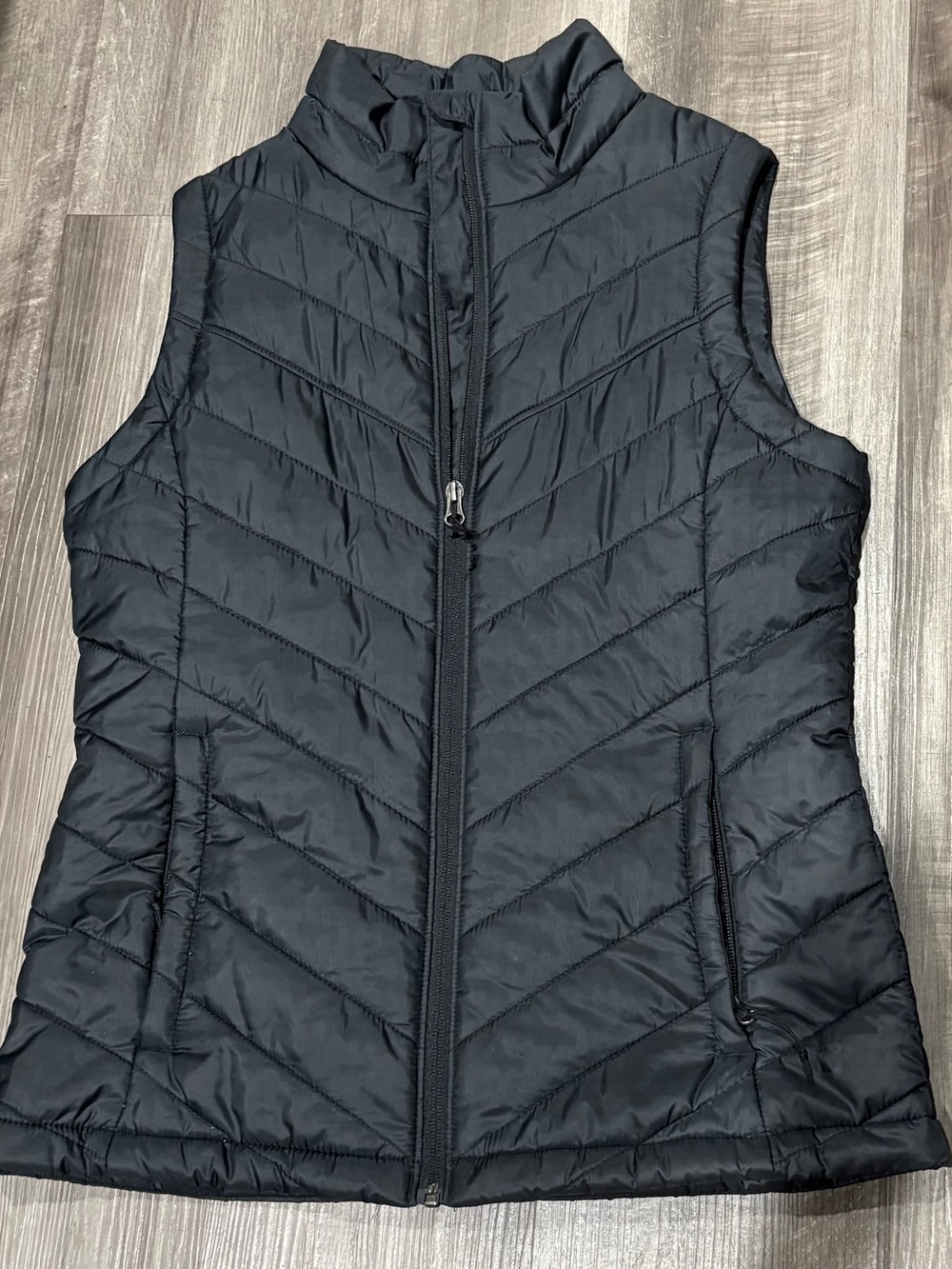 Columbia Women's Black Quilted Puffer Vest